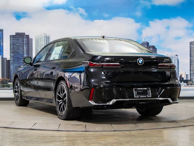 Used 2026 BMW 740i xDrive AWD/4WD image 9