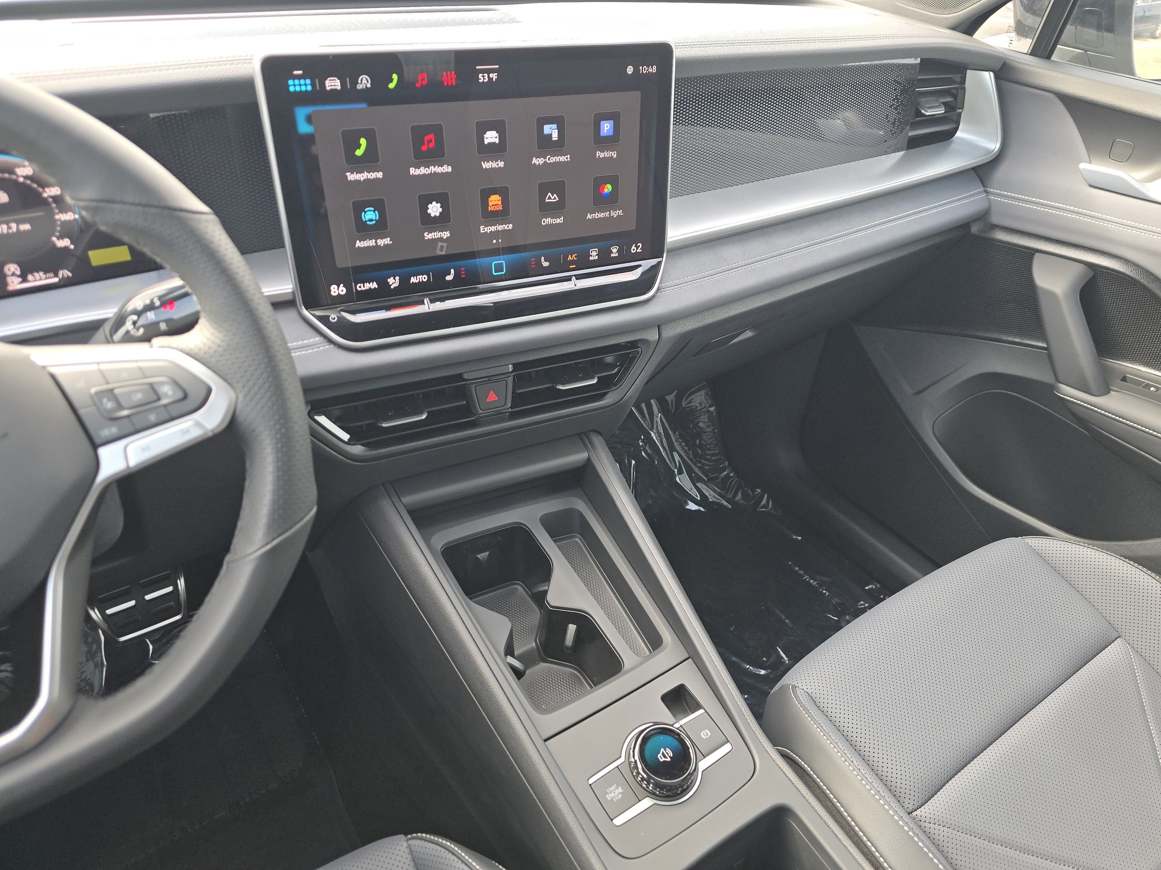 New 2026 Volkswagen Tiguan SE R-Line image 22