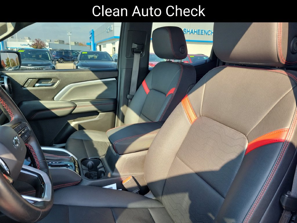 Certified 2023 Chevrolet Colorado Z71 w/ Z71 Convenience Package 2 AWD/4WD image 6