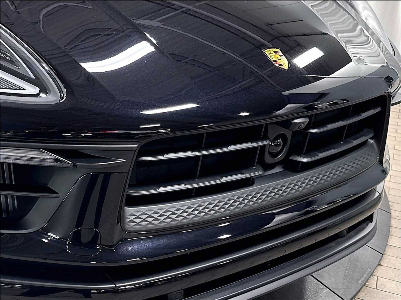 New 2026 Porsche Macan S AWD/4WD image 32