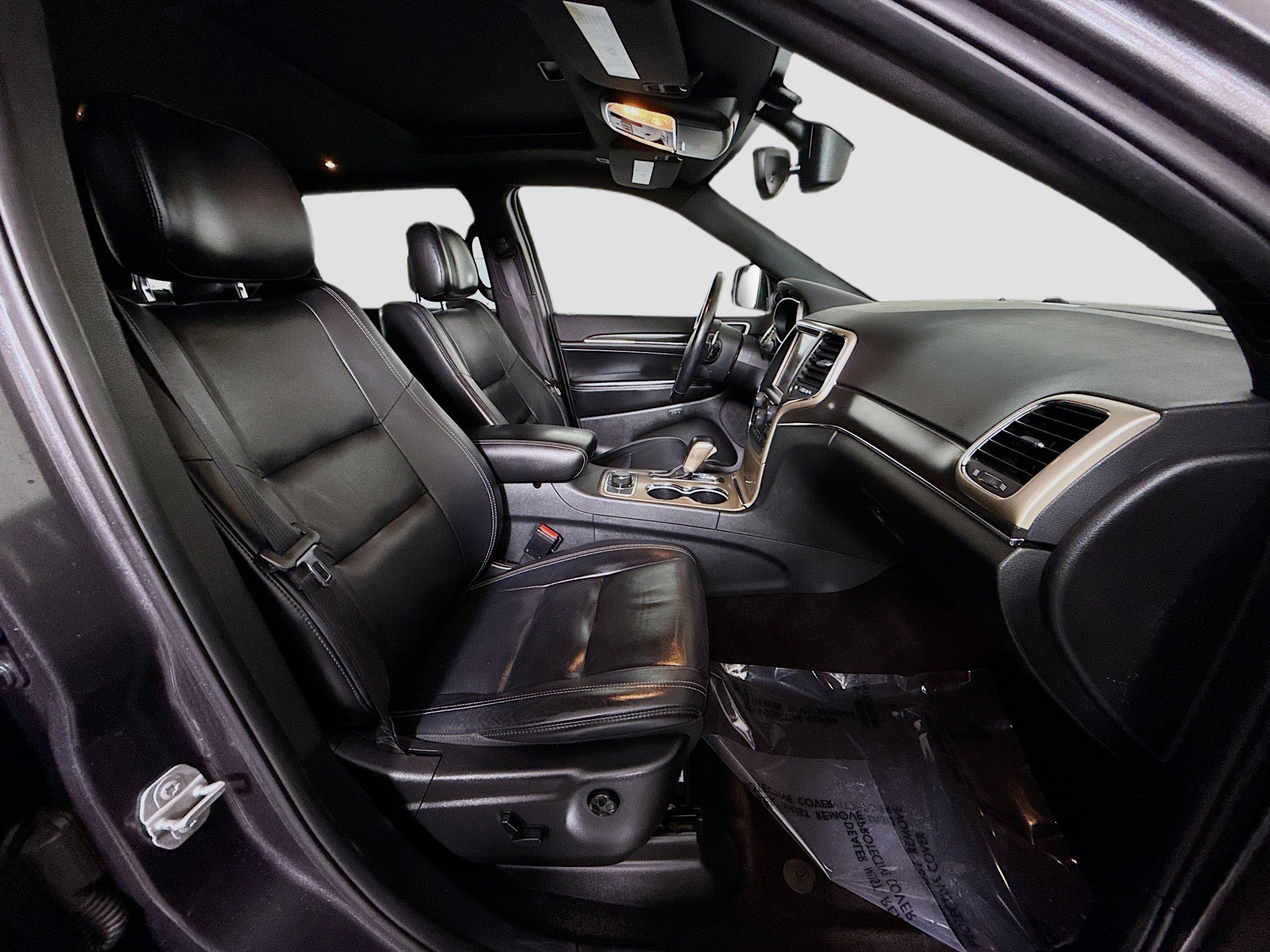 Used 2017 Jeep Grand Cherokee Limited image 29