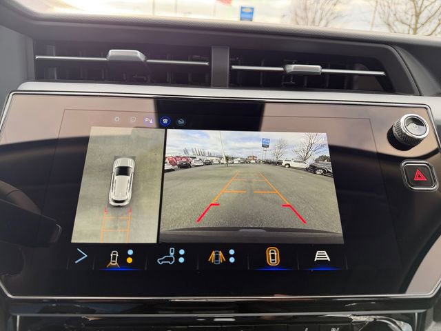 New 2027 Chevrolet Bolt RS w/ Technology Package FWD image 20