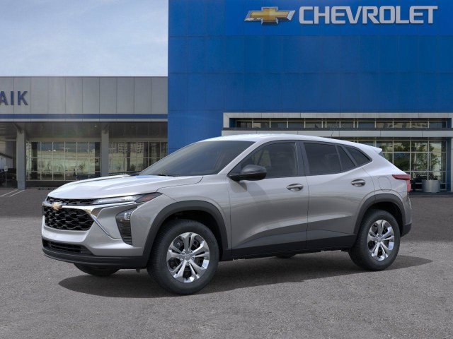 New 2026 Chevrolet Trax LS FWD image 2