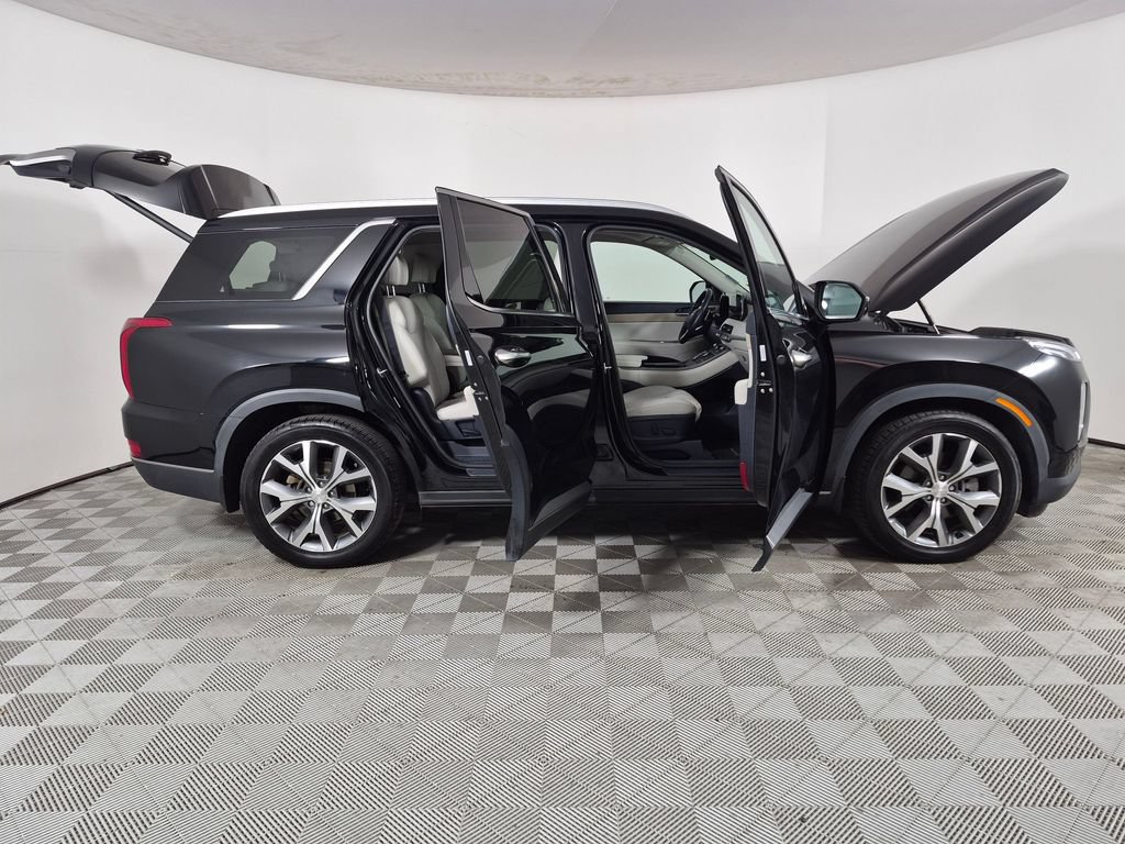 Used 2022 Hyundai Palisade SEL w/ Premium Package FWD image 9