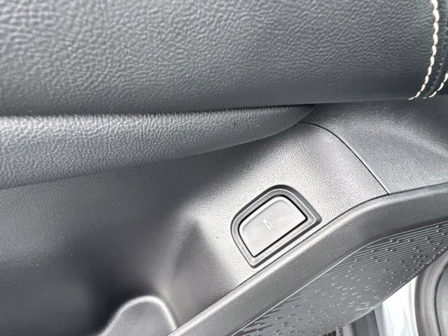 New 2027 GMC Terrain Elevation w/ Elevation Premium Package AWD/4WD image 20