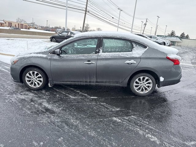 Used 2019 Nissan Sentra SV image 4