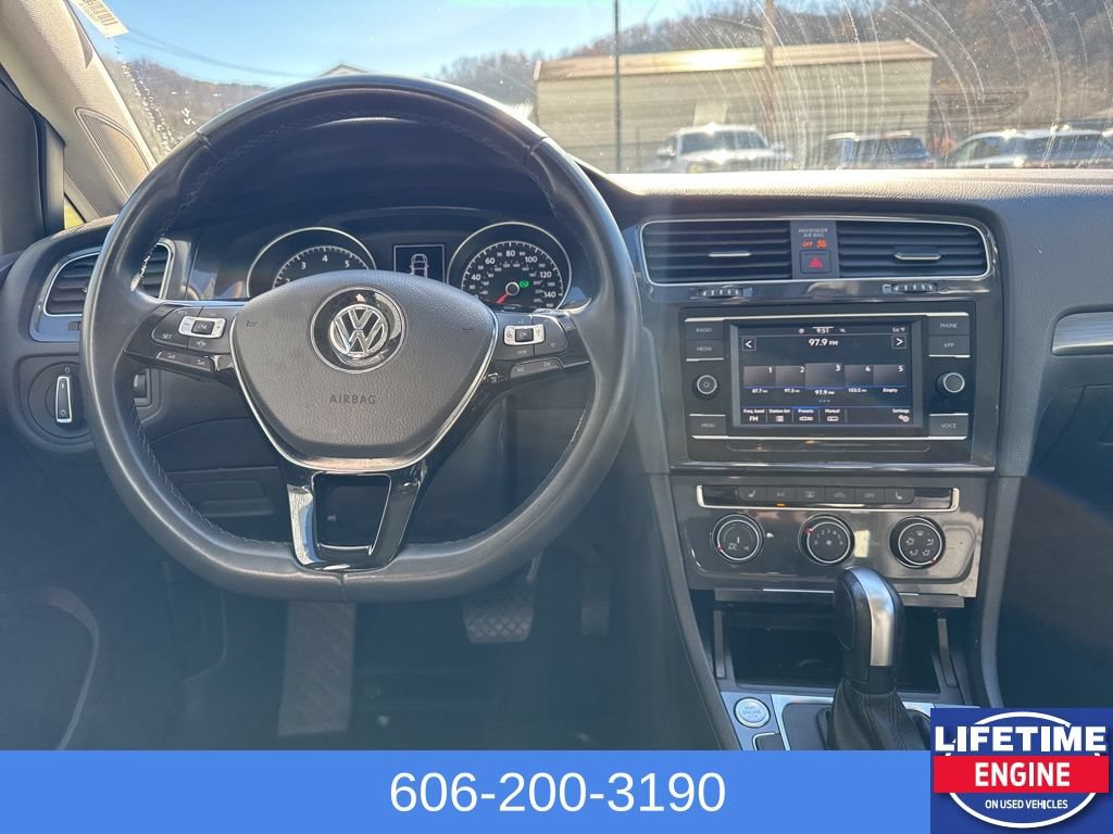Used 2021 Volkswagen Golf 4-Door FWD image 14