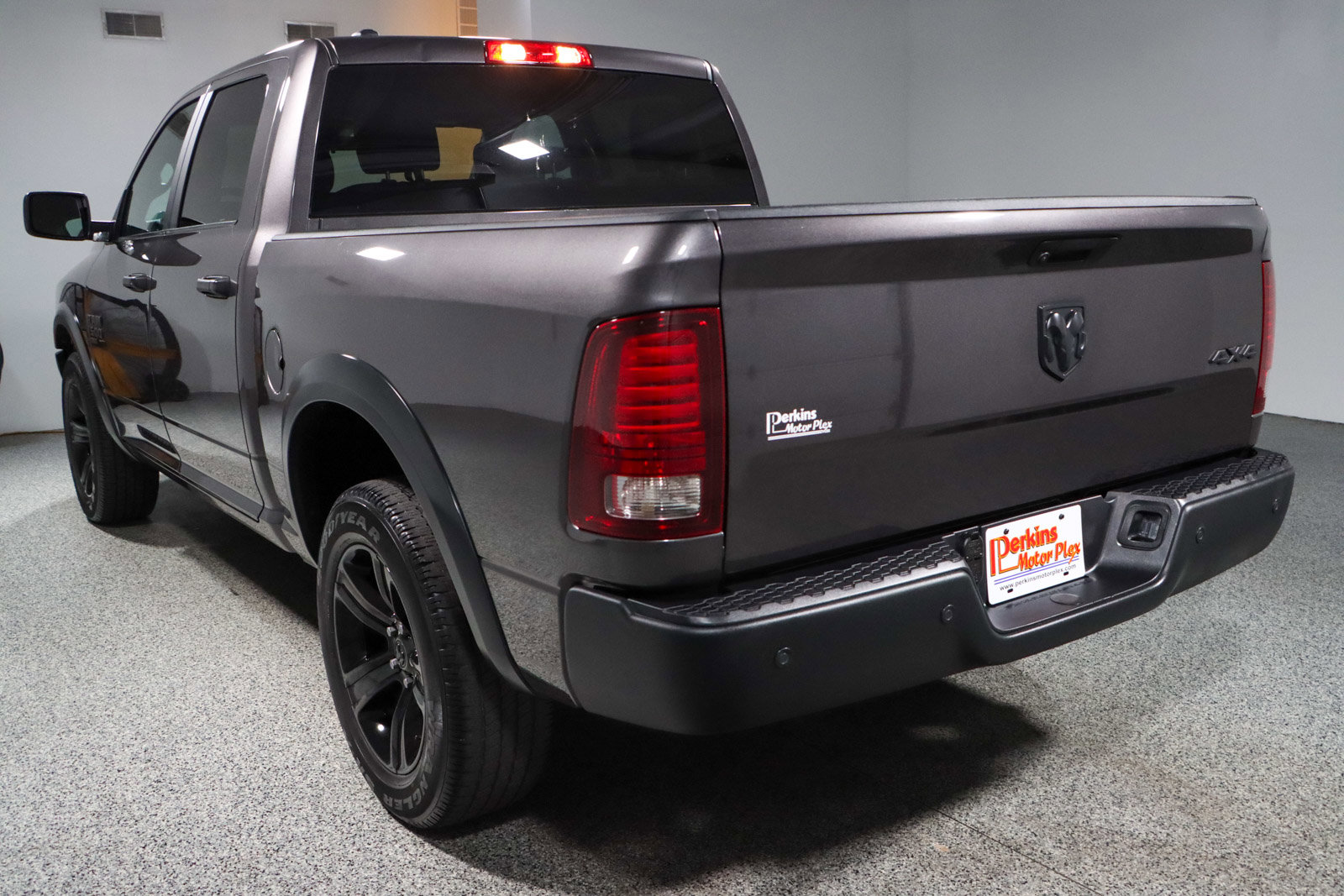 Used 2024 RAM 1500 Classic Warlock image 9
