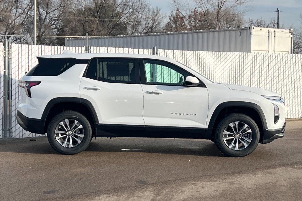 New 2026 Chevrolet Equinox LT w/ Convenience Package II video 3