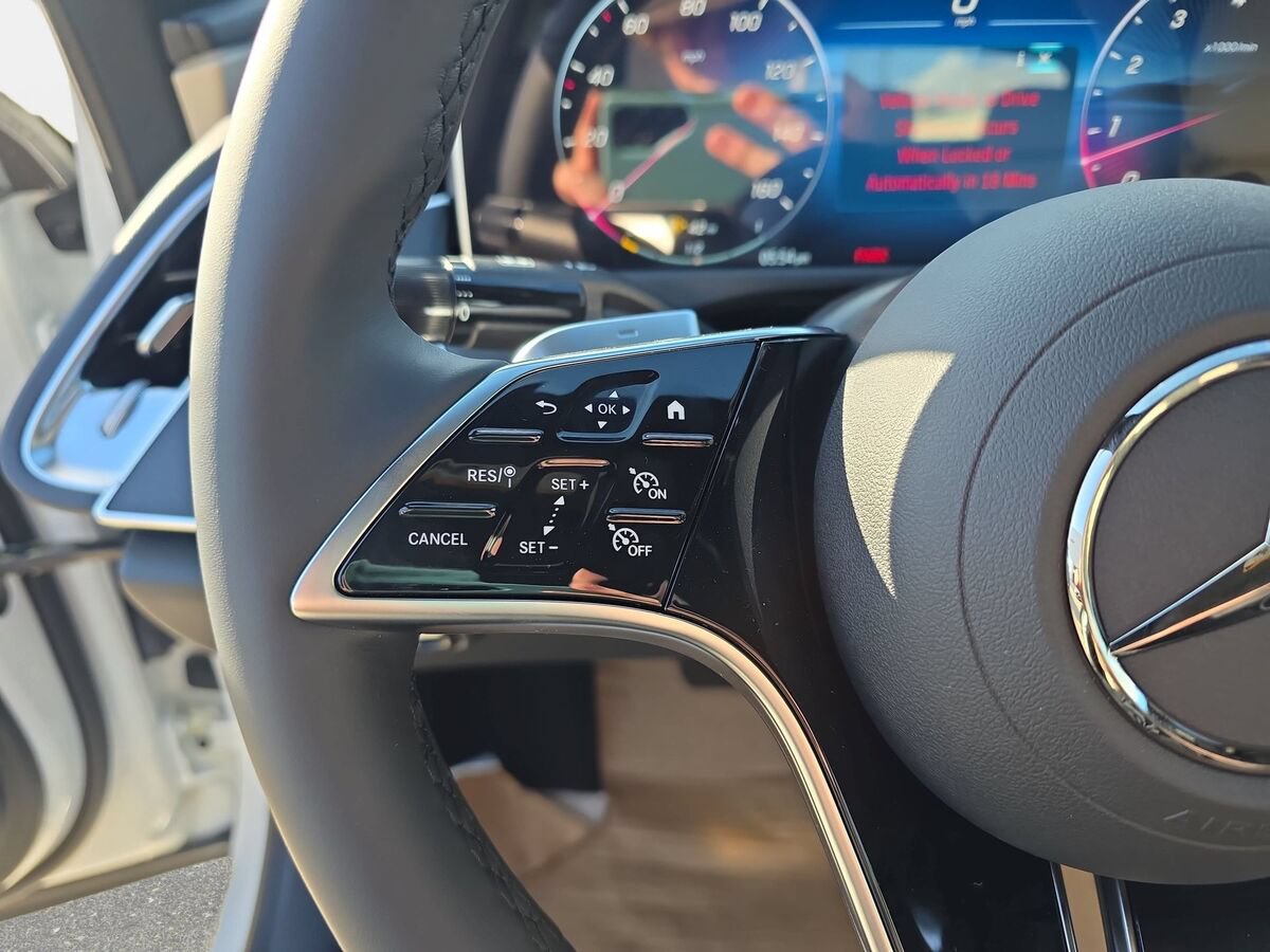 New 2026 Mercedes-Benz E 350 Sedan image 17