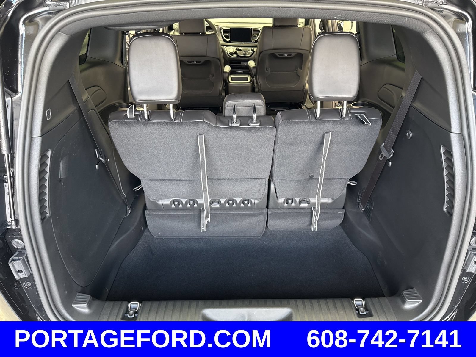 New 2026 Chrysler Pacifica Select w/ S Appearance Package FWD image 43