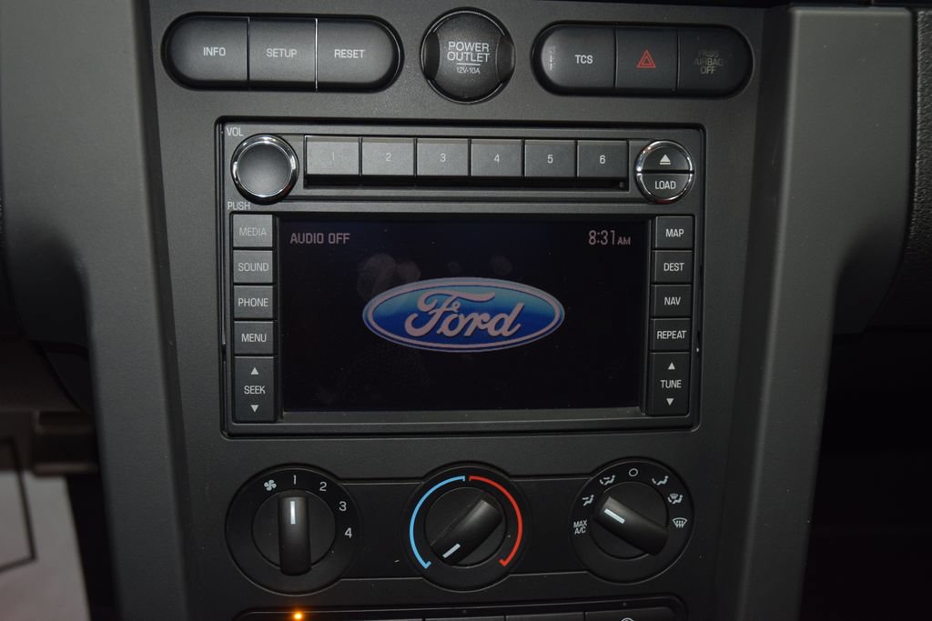 Used 2009 Ford Mustang Shelby GT500 RWD image 33