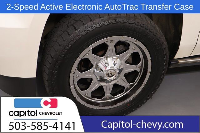 Used 2015 Chevrolet Suburban LTZ image 9