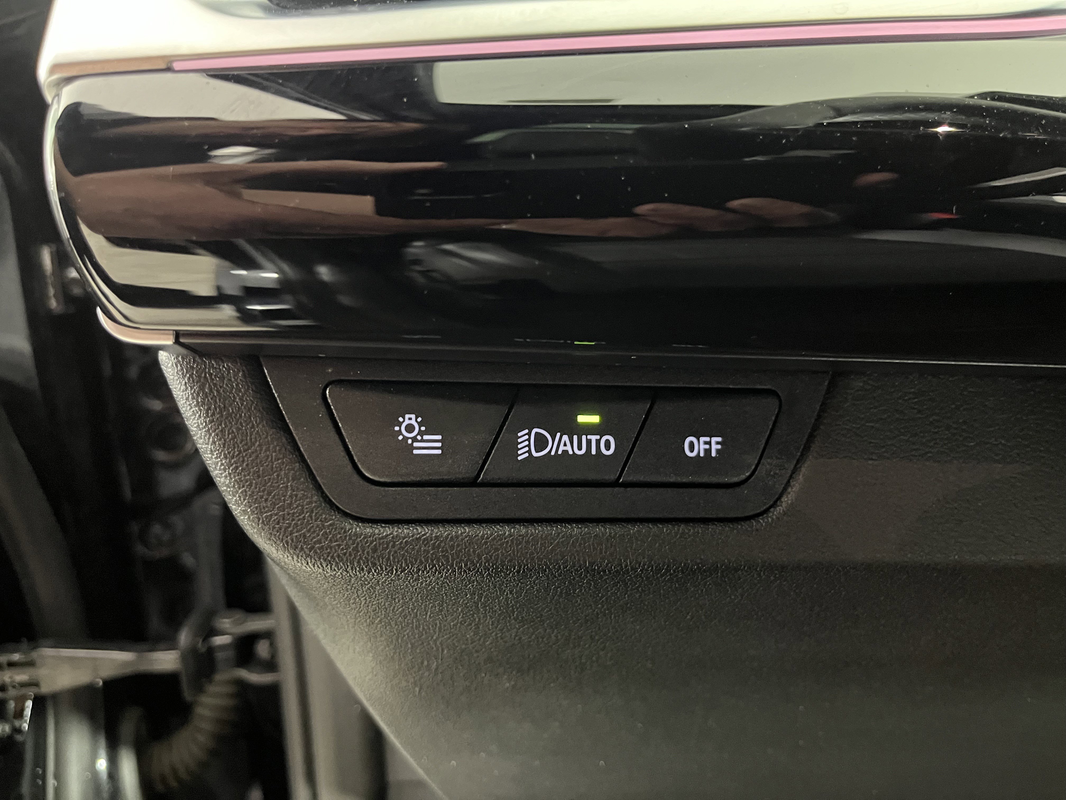 Certified 2023 BMW X1 xDrive28i w/ Convenience Package image 21