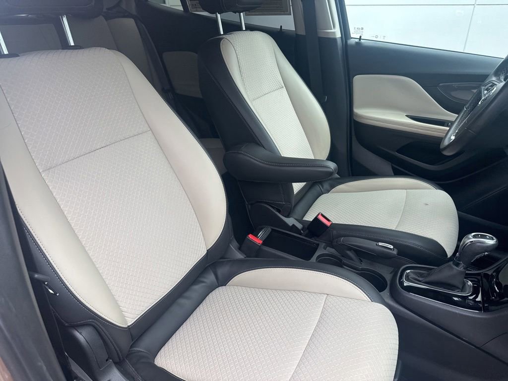 Used 2018 Buick Encore Preferred FWD image 33