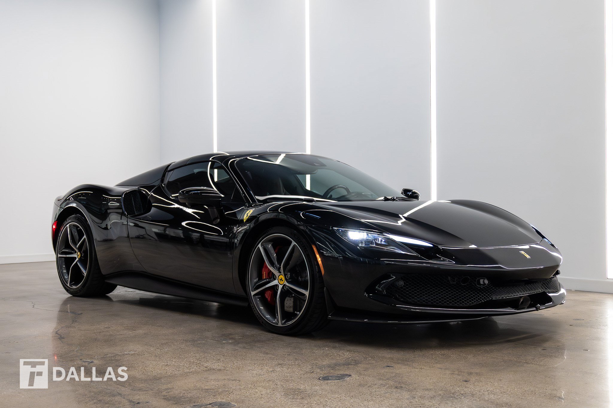 Used 2023 Ferrari 296 GTS RWD image 20