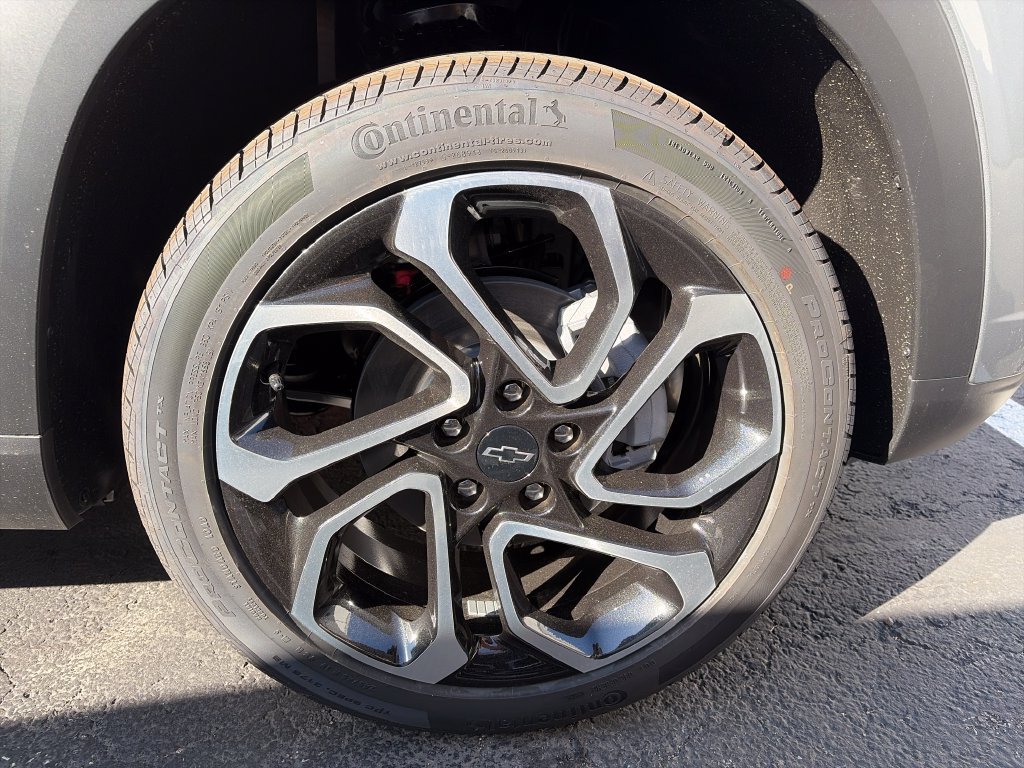 New 2026 Chevrolet Trax RS w/ Sunroof Package FWD image 22