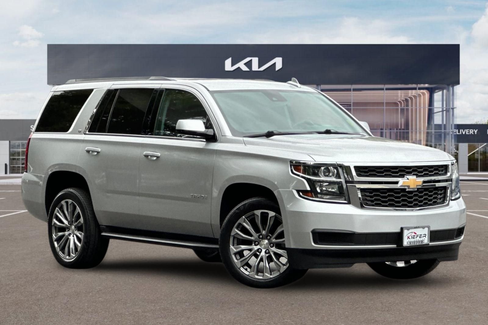 Used 2020 Chevrolet Tahoe LT AWD/4WD image 2