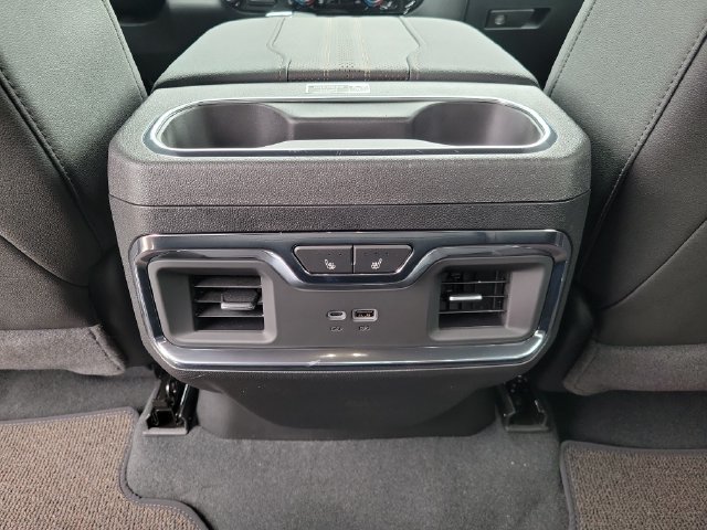 New 2026 Chevrolet Silverado 1500 High Country w/ Midnight Edition RWD image 16