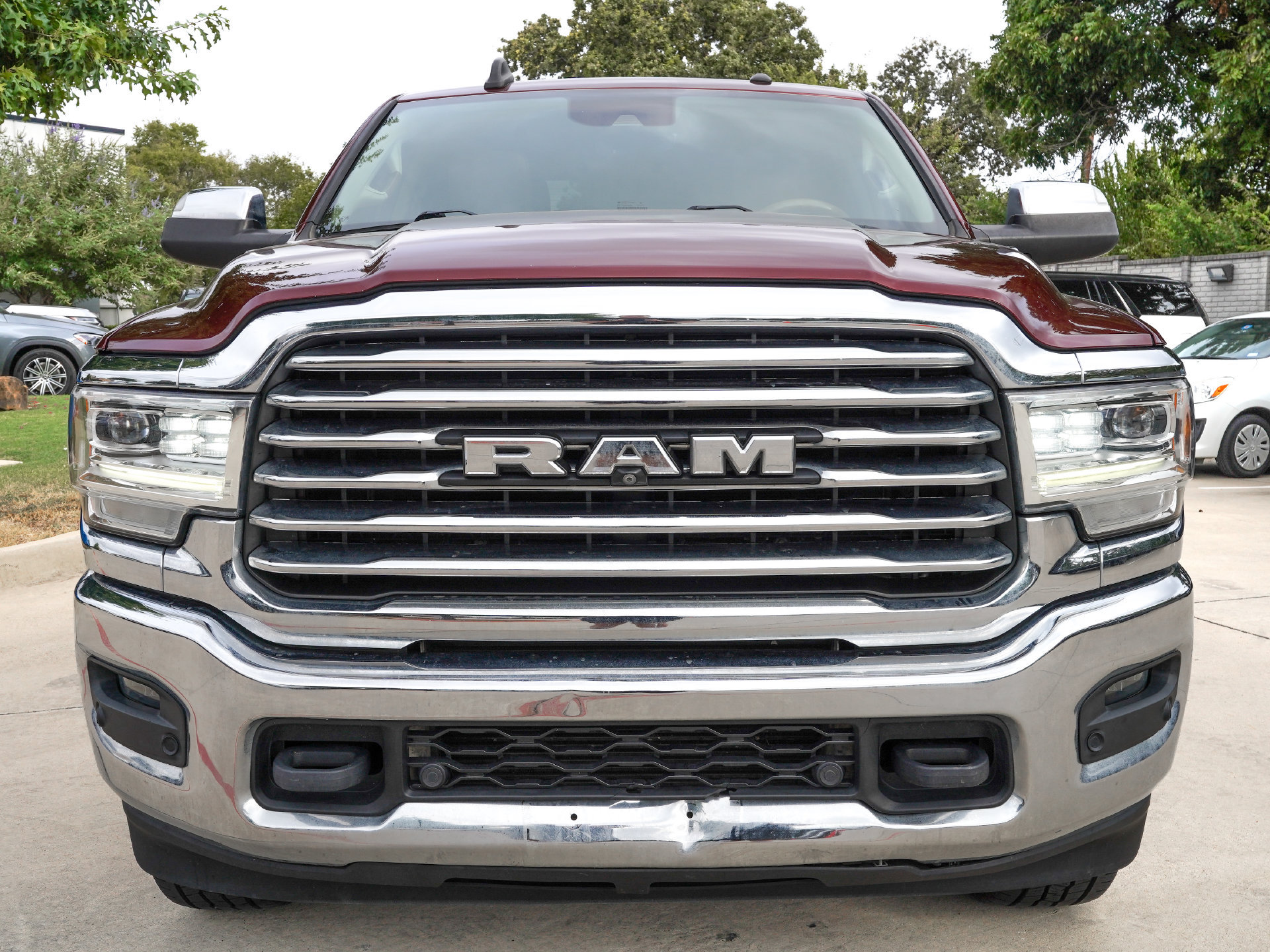 Used 2019 RAM 2500 Limited AWD/4WD image 2