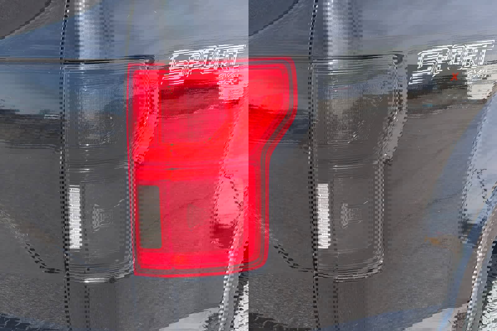 Certified 2017 Ford F150 XLT w/ Equipment Group 302A Luxury image 26