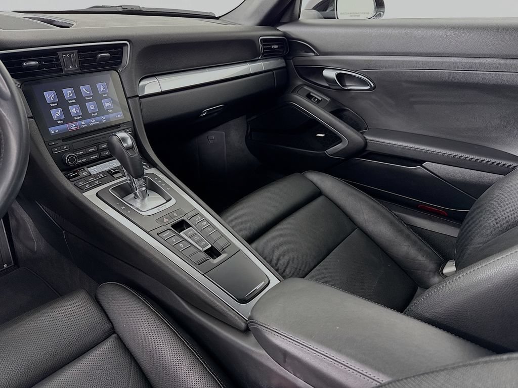 Certified 2019 Porsche 911 Carrera RWD image 24