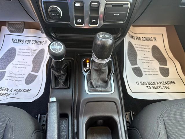 Used 2023 Jeep Wrangler Sport S image 22