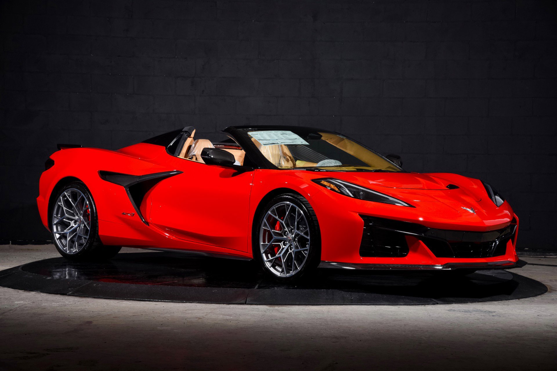 Used 2026 Chevrolet Corvette ZR1 w/ Chrome Exterior Badge Package image 2