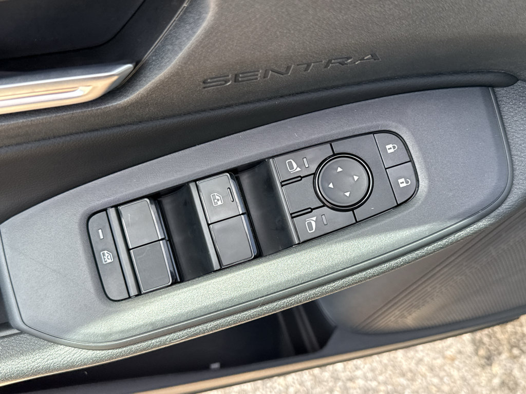 New 2027 Nissan Sentra SV FWD image 11
