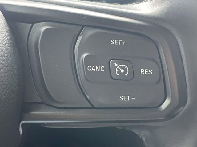 Used 2021 Jeep Gladiator Sport image 24