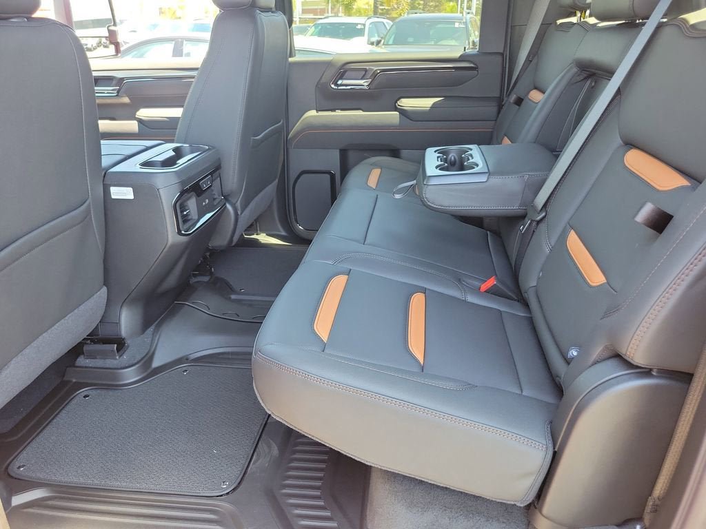 New 2026 GMC Sierra 2500 AT4 w/ AT4 Premium Plus Package AWD/4WD image 8