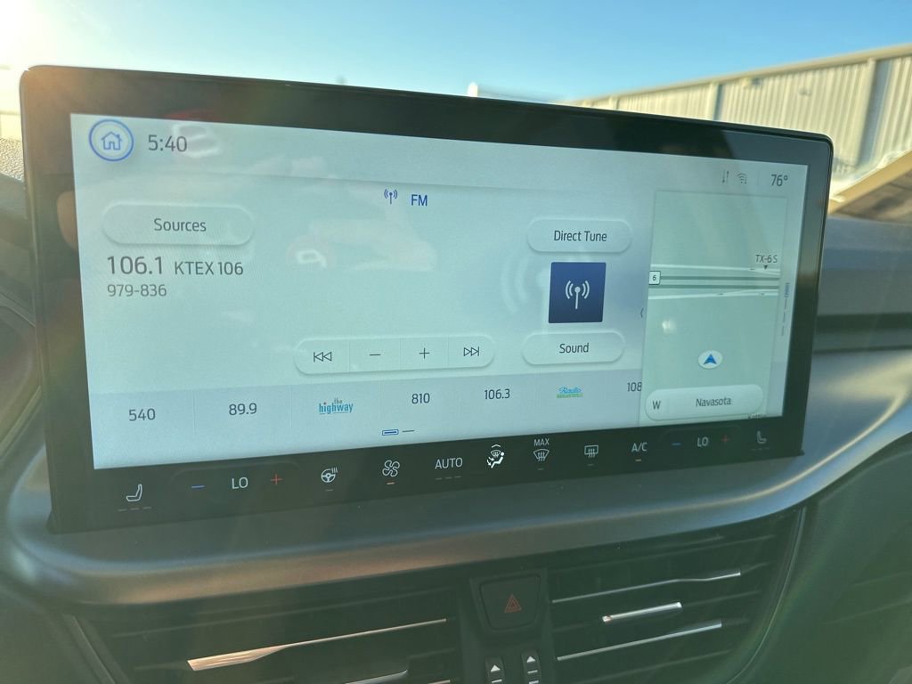 New 2026 Ford Escape SE image 23