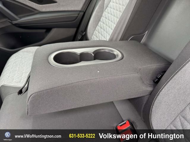 Certified 2025 Volkswagen Tiguan S w/ 18" Wheel Package image 11