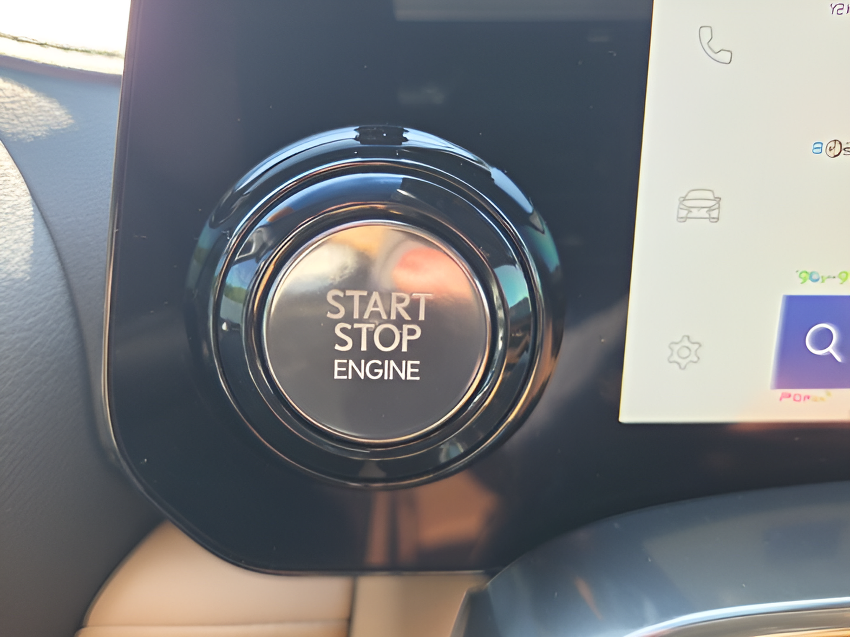 Certified 2024 Lexus LX 600 4WD w/ Luxury Package image 34