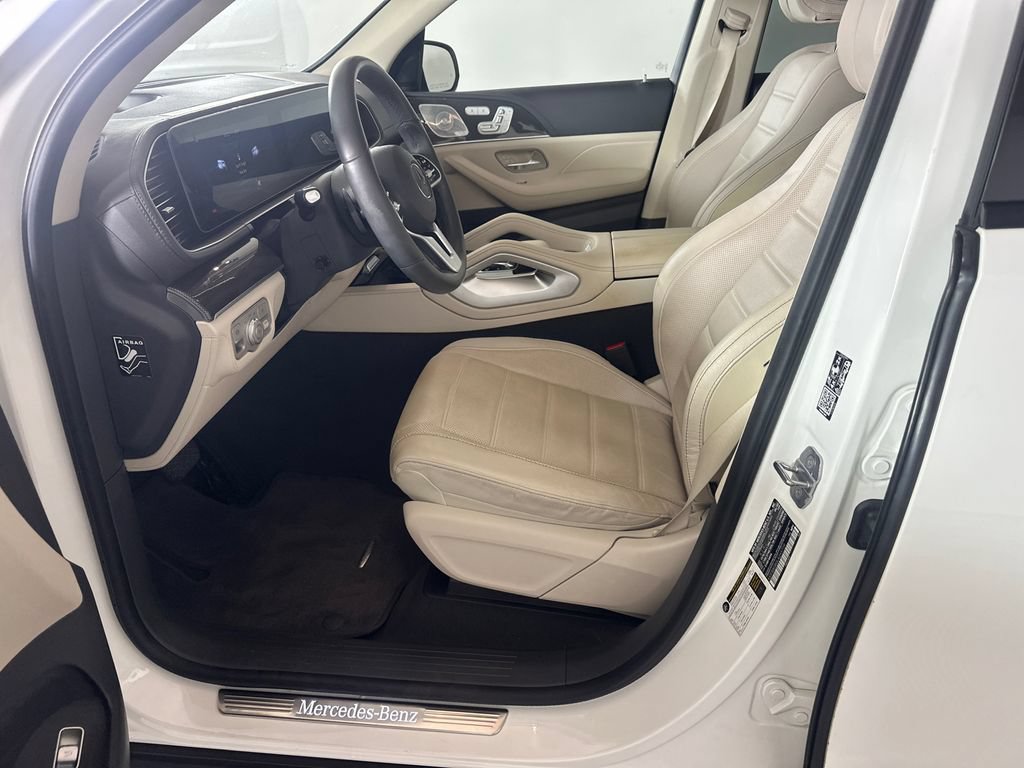 Used 2020 Mercedes-Benz GLE 580 4MATIC image 3