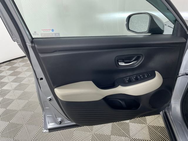 Certified 2023 Honda HR-V LX image 17