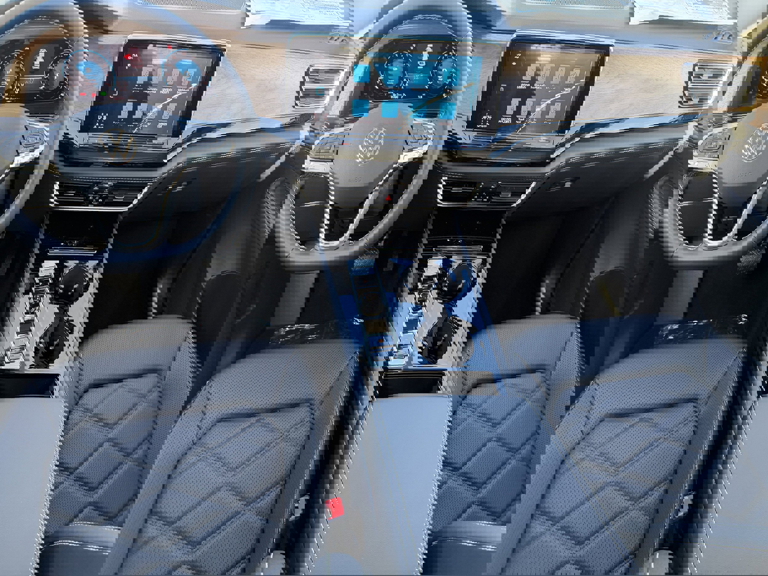 New 2026 Volkswagen Atlas SE image 14