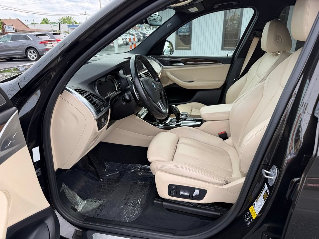 Used 2019 BMW X3 xDrive30i w/ Premium Package AWD/4WD image 9