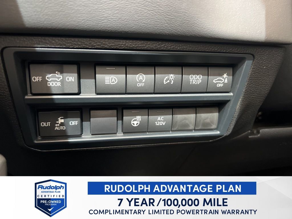 Used 2025 Toyota Tundra Platinum AWD/4WD image 31