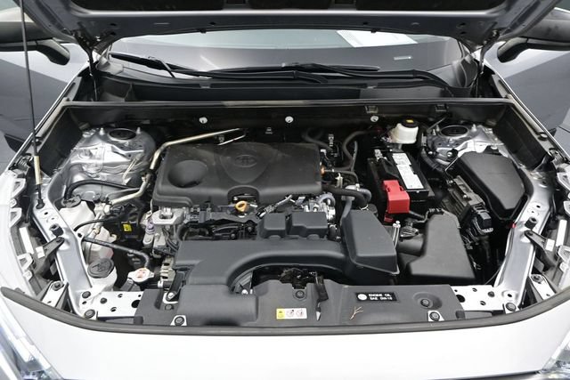 Used 2023 Toyota RAV4 LE FWD image 16