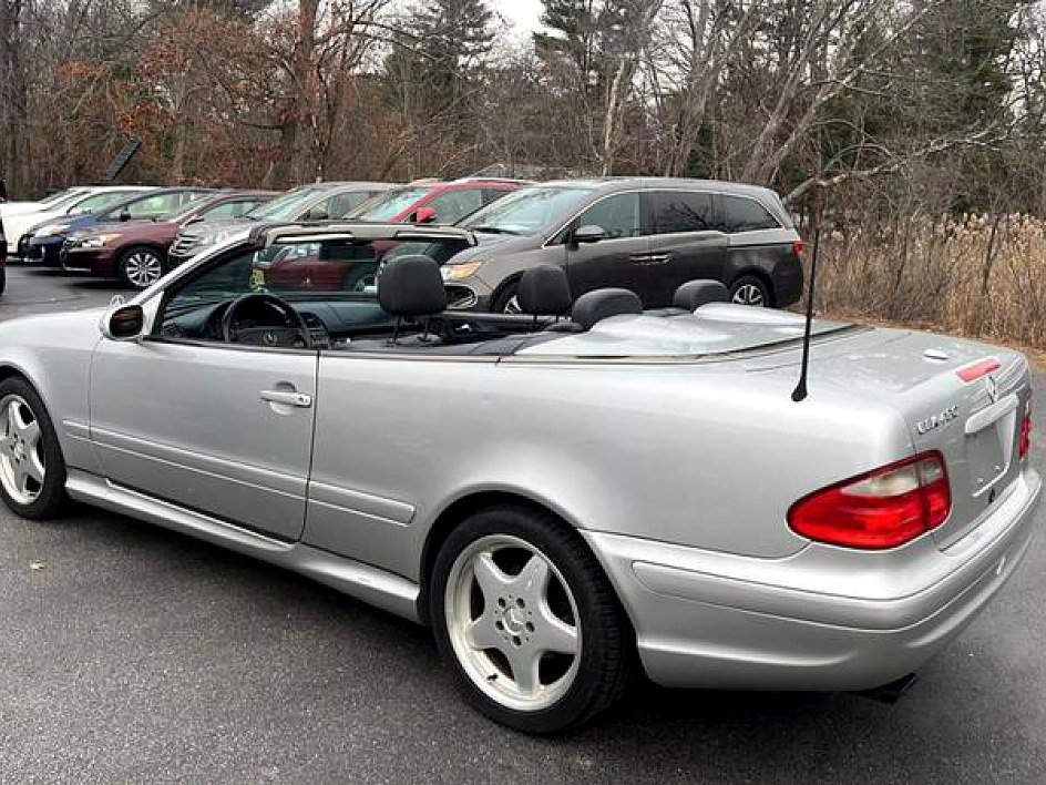 Used 2000 Mercedes-Benz CLK 430 Cabriolet image 3