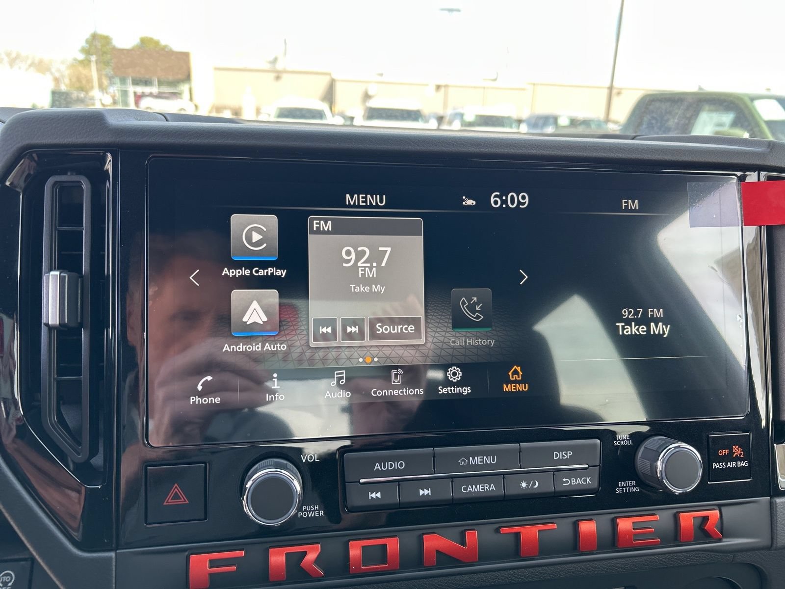 New 2026 Nissan Frontier PRO-4X w/ Tow Package AWD/4WD image 19