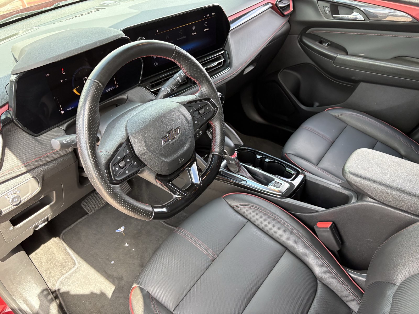 Used 2024 Chevrolet TrailBlazer RS w/ Convenience Package FWD image 23
