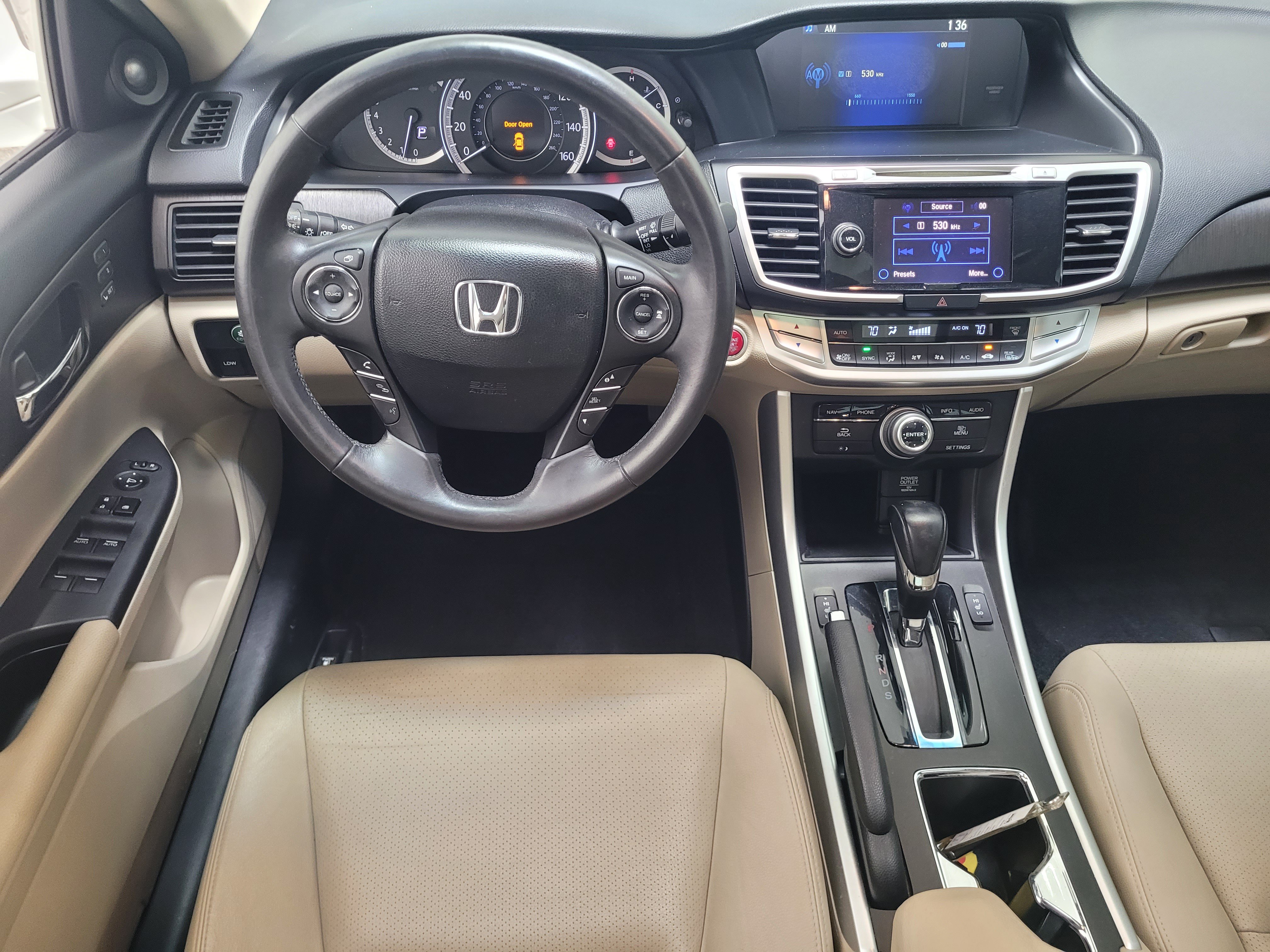 Used 2014 Honda Accord Touring image 12