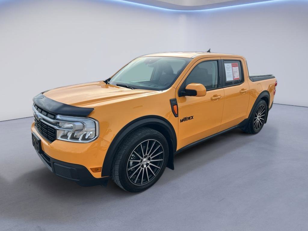 Used 2023 Ford Maverick Lariat w/ Lariat Luxury Package image 3