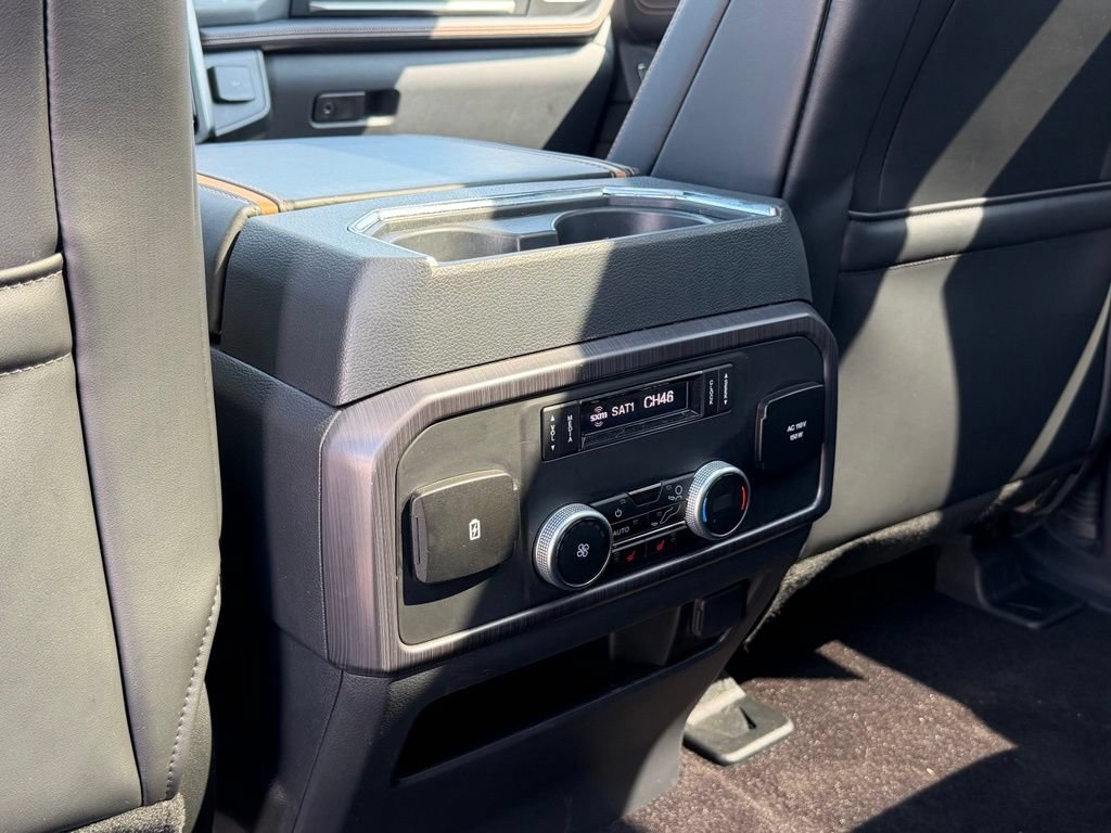 Used 2023 Ford Expedition Platinum AWD/4WD image 19