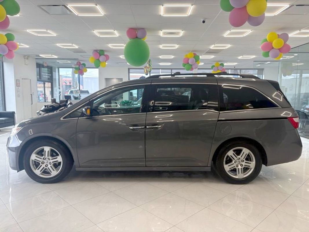 Used 2013 Honda Odyssey Touring image 4