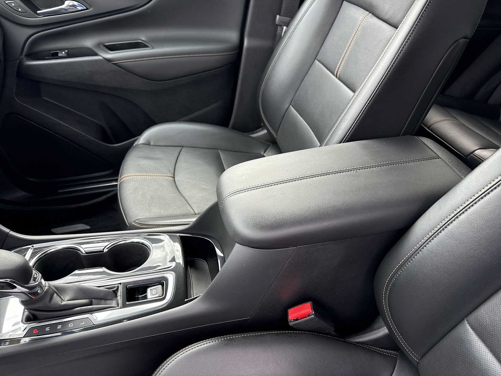 Certified 2023 Chevrolet Equinox Premier FWD image 21