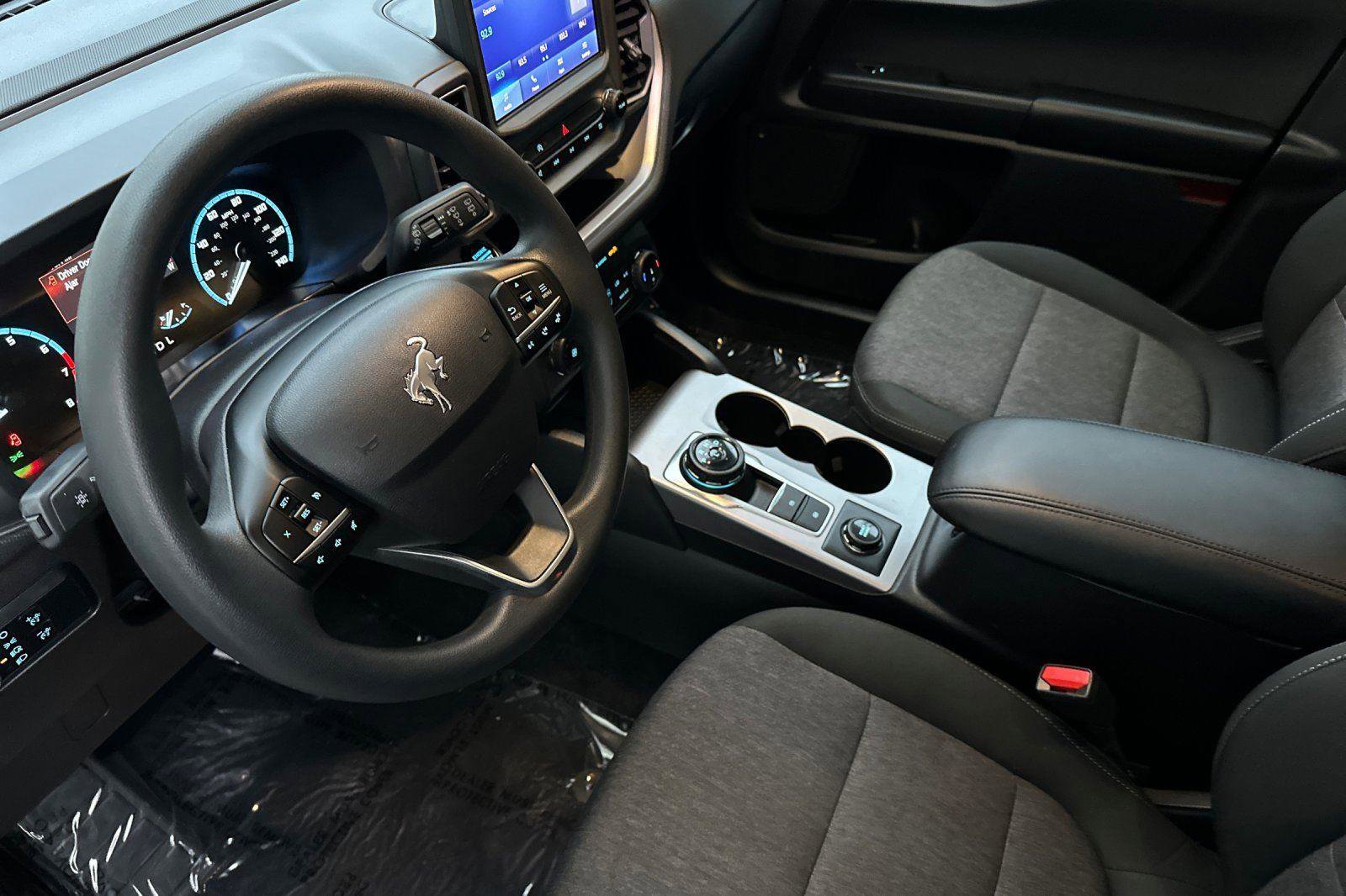 Used 2024 Ford Bronco Sport Big Bend image 9