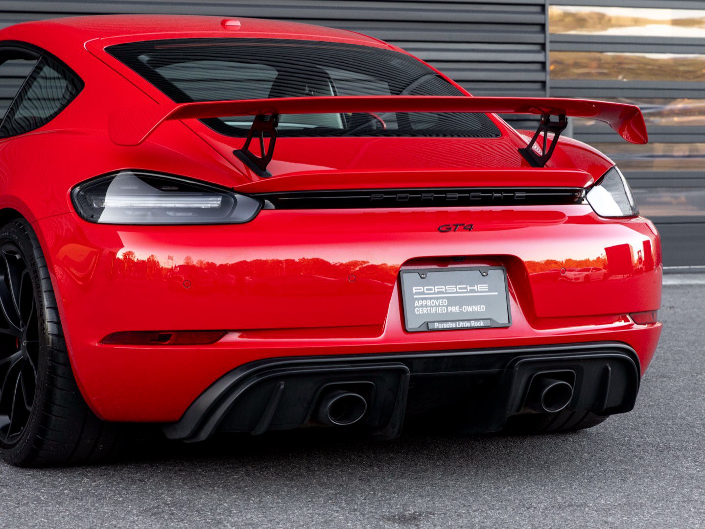 Certified 2020 Porsche 718 Cayman GT4 RWD image 12